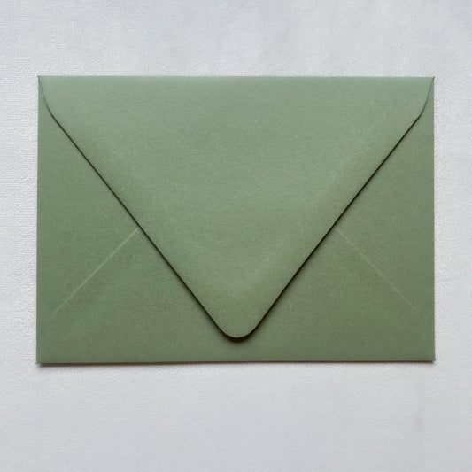 <transcy>Envelope - Mid Green</transcy>